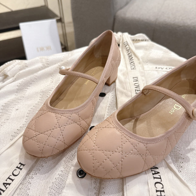 DIOR 26S MARY JANE PUMPS IN NUDE LAMBSKIN PEARL-ADORNED STRAP
