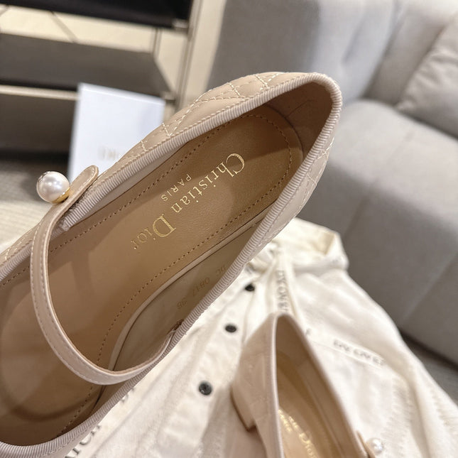DIOR 26S MARY JANE PUMPS IN BEIGE LAMBSKIN PEARL-ADORNED STRAP