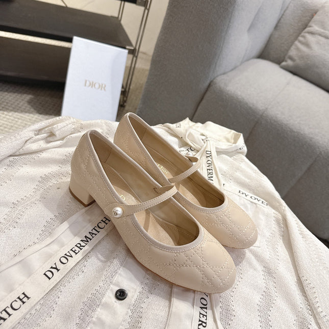 DIOR 26S MARY JANE PUMPS IN BEIGE LAMBSKIN PEARL-ADORNED STRAP