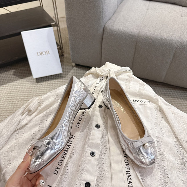 DIOR 26S LOW BLOCK HEEL PUMPS IN SILVER LAMBSKIN