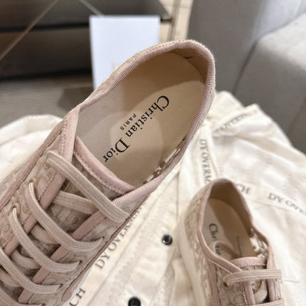DIOR 26S SNEAKERS IN BEIGE OBLIQUE EMBROIDERED MESH