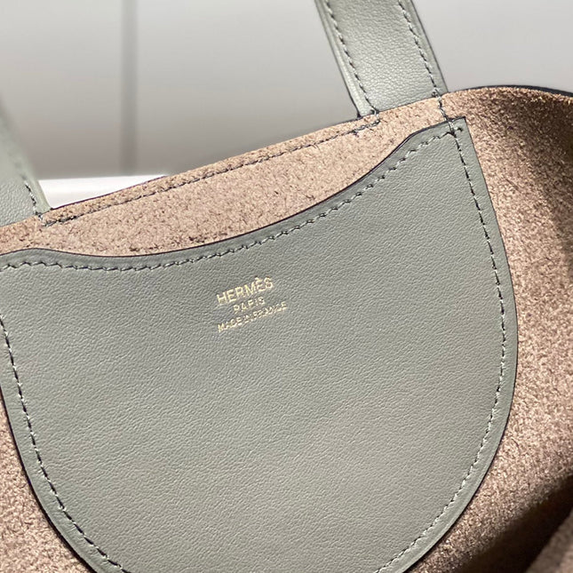HERMES 25S IN THE LOOP 18 IN ETOUPE CALFSKIN GOLD HARDWARE