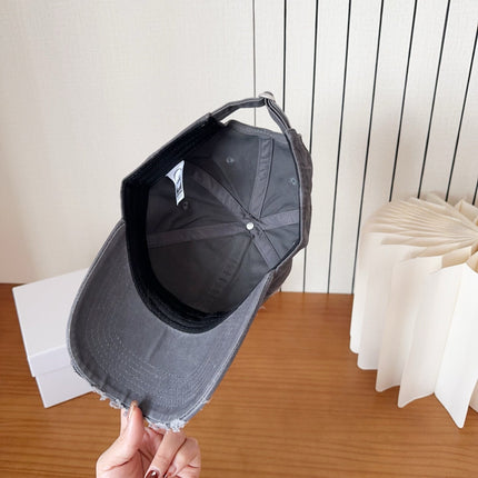 LOEWE 26S BASEBALL CAP STYLE 140