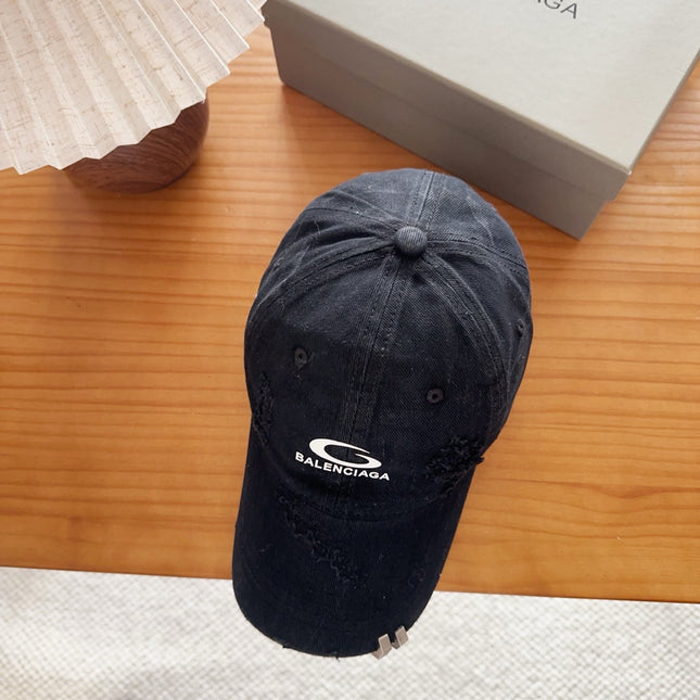 BALENCIAGA 26S BASEBALL CAP STYLE 140
