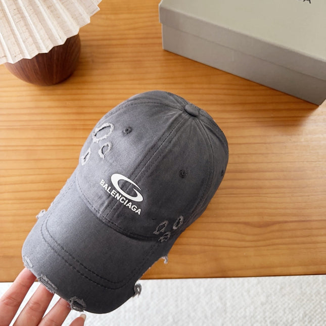 BALENCIAGA 26S BASEBALL CAP STYLE 43