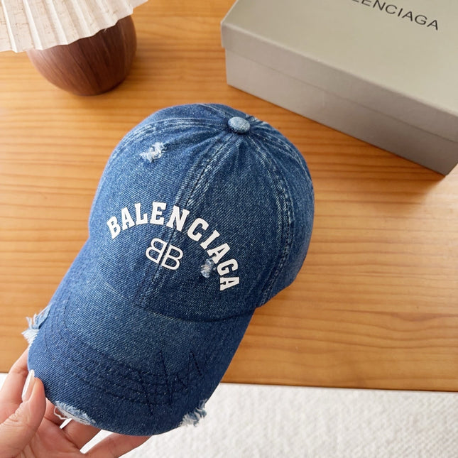 BALENCIAGA 26S BASEBALL CAP STYLE 35