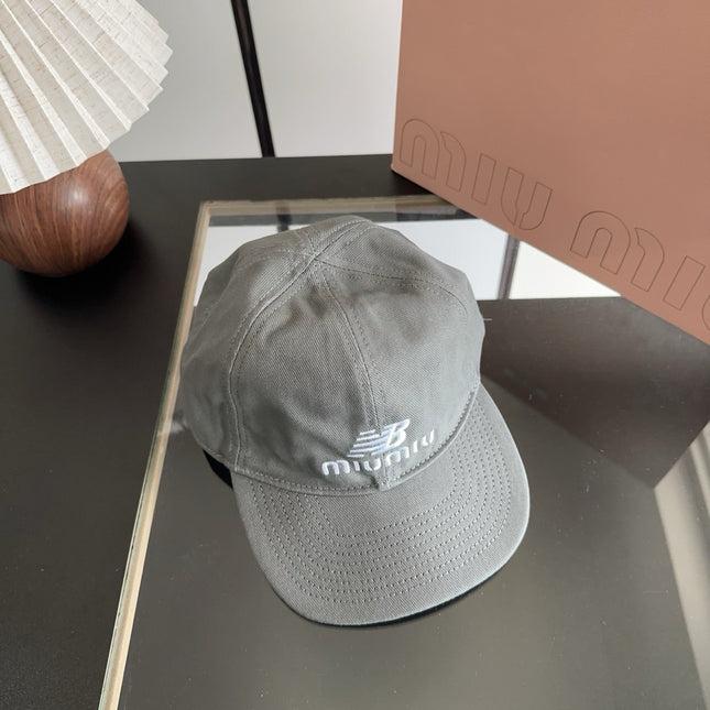 MIUMIU 26S BASEBALL CAP 329819