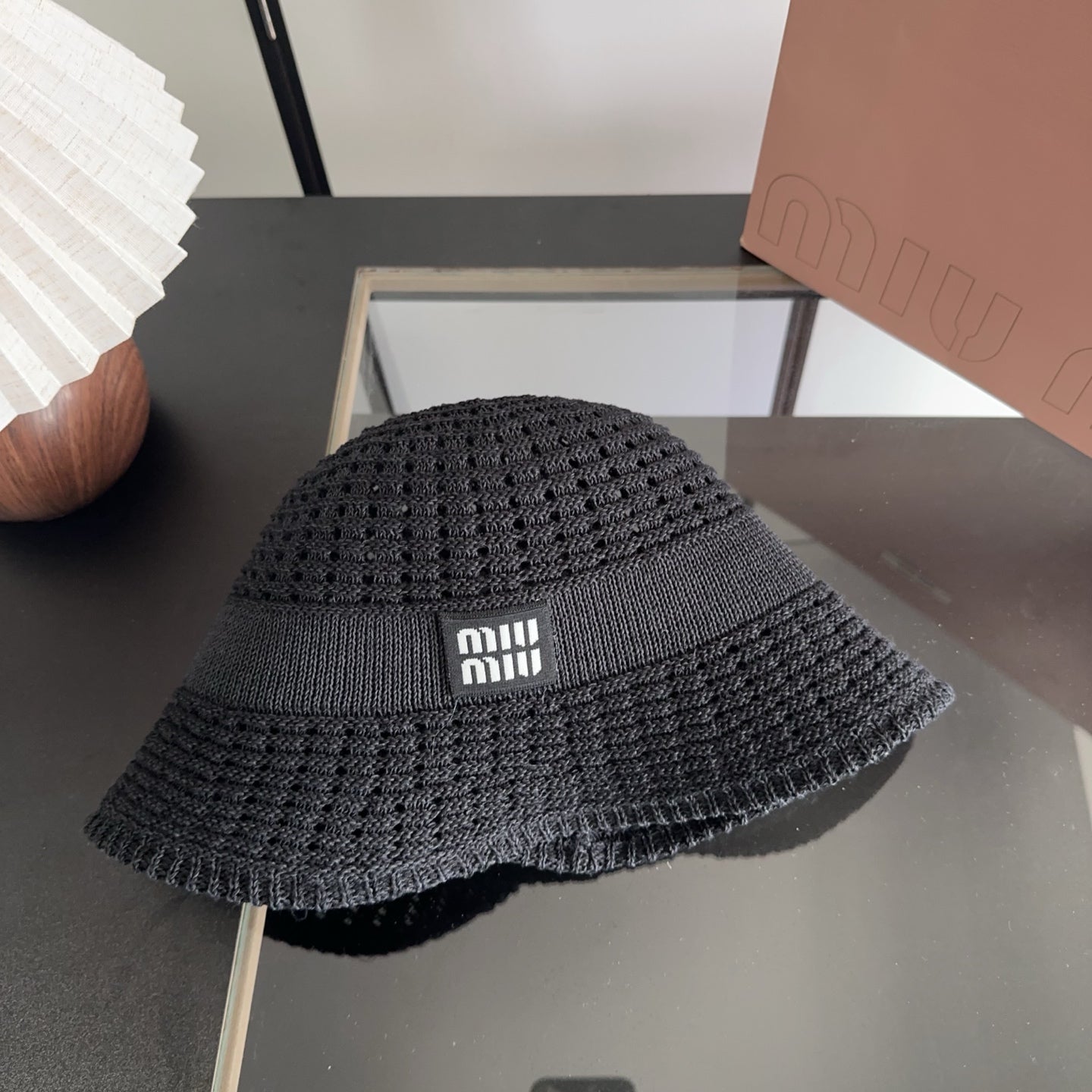 MIUMIU 26S CROCHET BUCKET HAT 339417