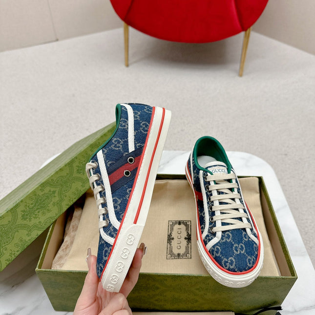 GUCCI 26S LOW TOP SNEAKERS IN BLUE DENIM STYLE 25