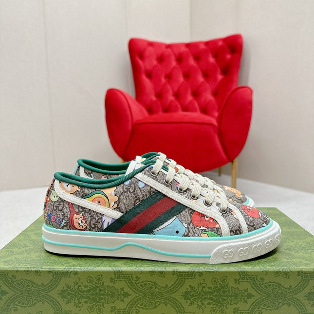 GUCCI 26S LOW TOP SNEAKERS IN MULTICOLOR CANVAS STYLE 24