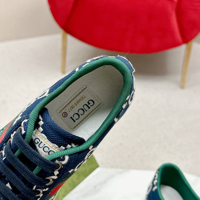 GUCCI 26S LOW TOP SNEAKERS IN DARK BLUE CANVAS STYLE 19