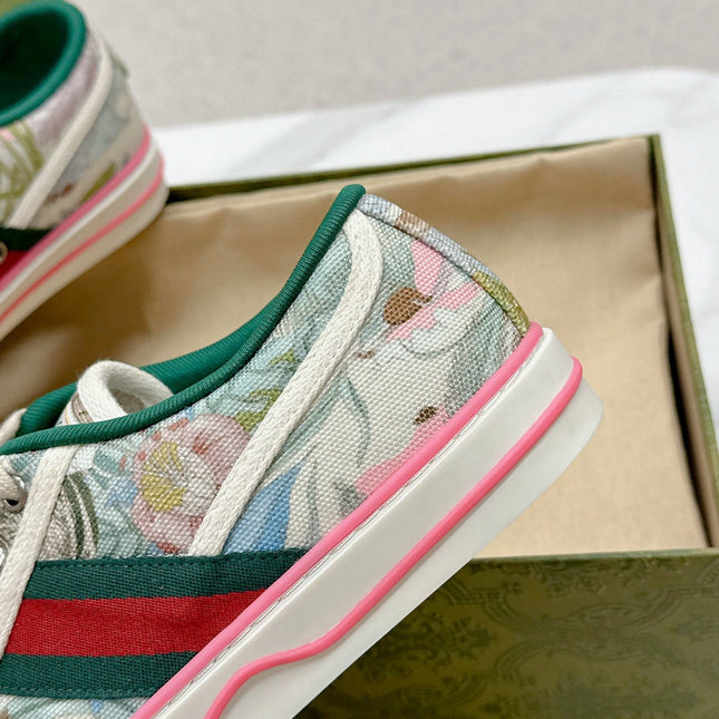GUCCI 26S LOW TOP SNEAKERS IN MULTICOLOR CANVAS STYLE 26