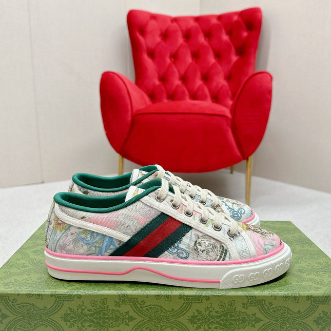 GUCCI 26S LOW TOP SNEAKERS IN MULTICOLOR CANVAS STYLE 26