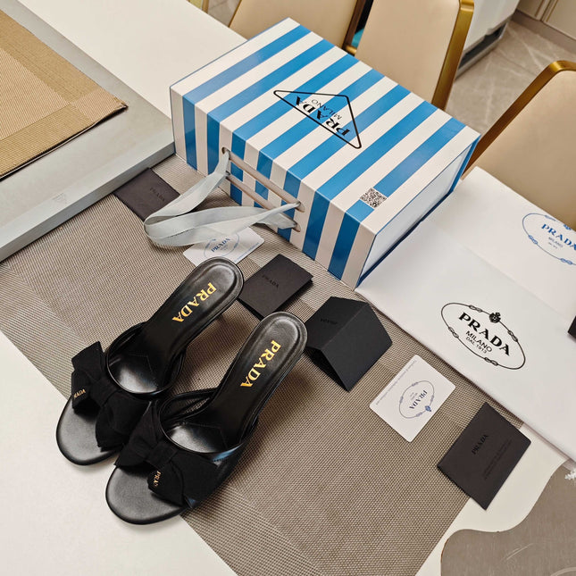 PRADA 26S HEEL MULE SANDALS 75MM IN BLACK CALFSKIN WITH BOW
