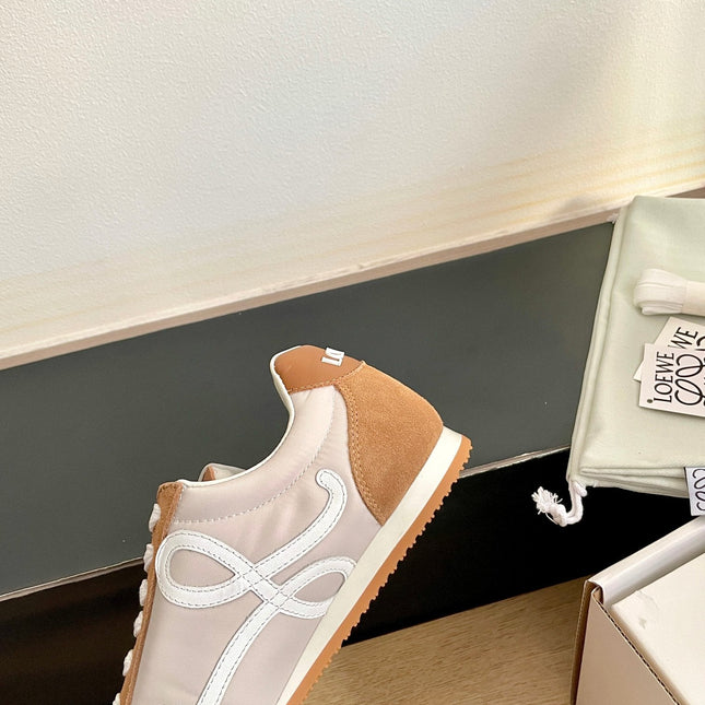 LOEWE 26S BALLET RUNNER 2.0 IN BROWN SUEDE AND BEIGE NYLON