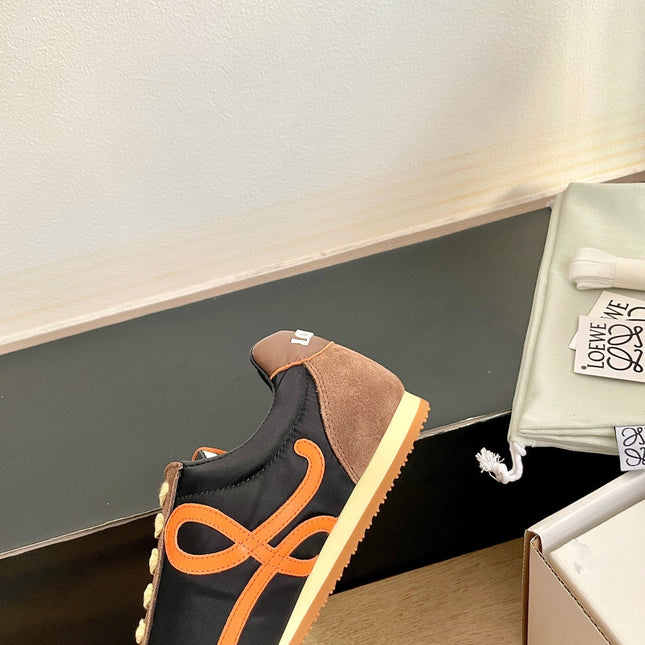 LOEWE 26S BALLET RUNNER 2.0 IN DARK BROWN SUEDE AND BLACK NYLON