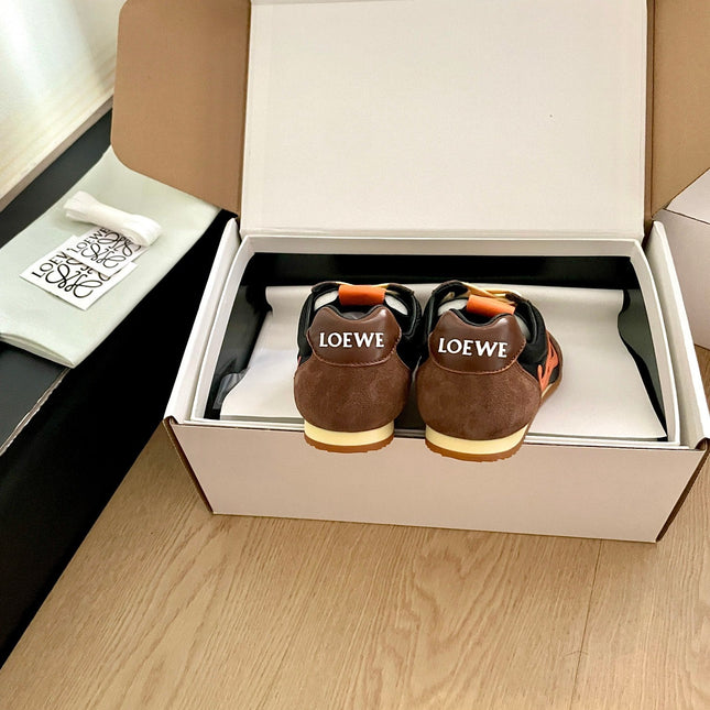 LOEWE 26S BALLET RUNNER 2.0 IN DARK BROWN SUEDE AND BLACK NYLON