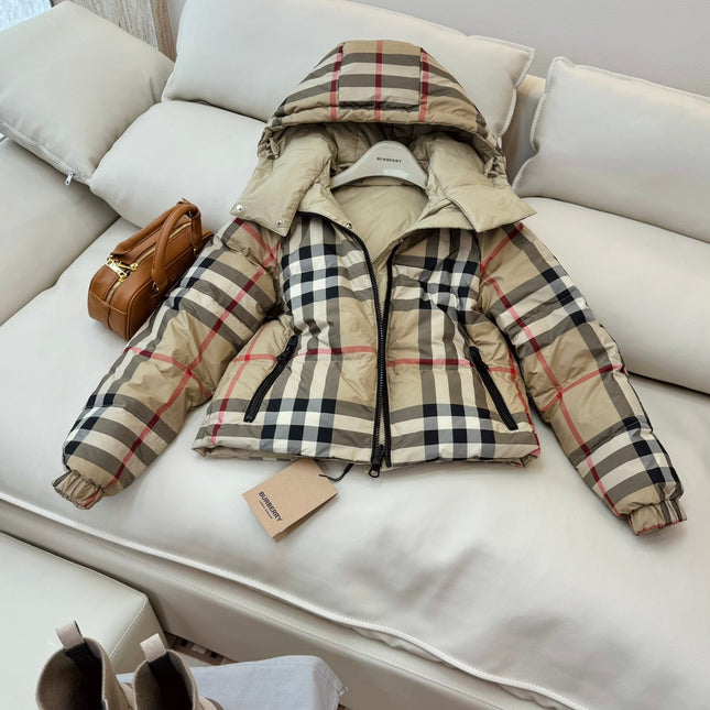 BURBERRY 25S DOWN JACKET 141