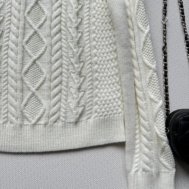 CHANEL 26S SWEATER 692