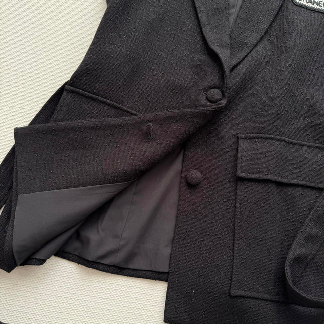 CHANEL 26S SLEEVELESS BLAZER 708