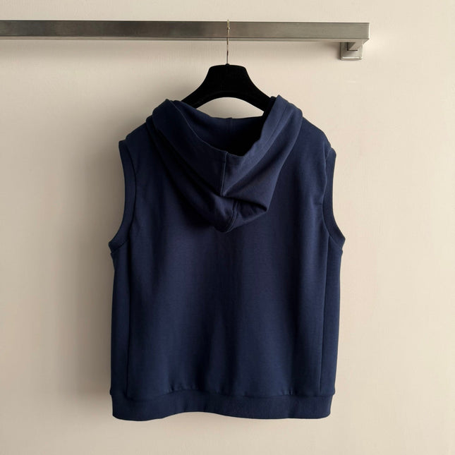 CHANEL 26S HOODED VEST 880