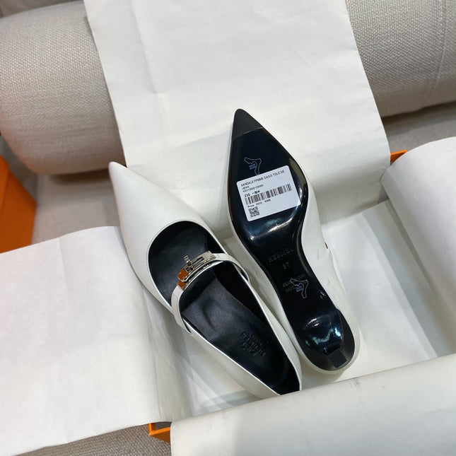 HM 26S MARY JANE POINTED TOE HEELS 40MM IN CREAM WHITE CALFSKIN KELLY BUCKLE