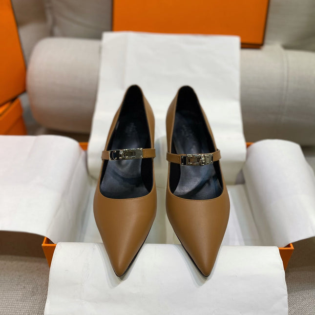 HM 26S MARY JANE POINTED TOE HEELS 40MM IN BROWN CALFSKIN KELLY BUCKLE
