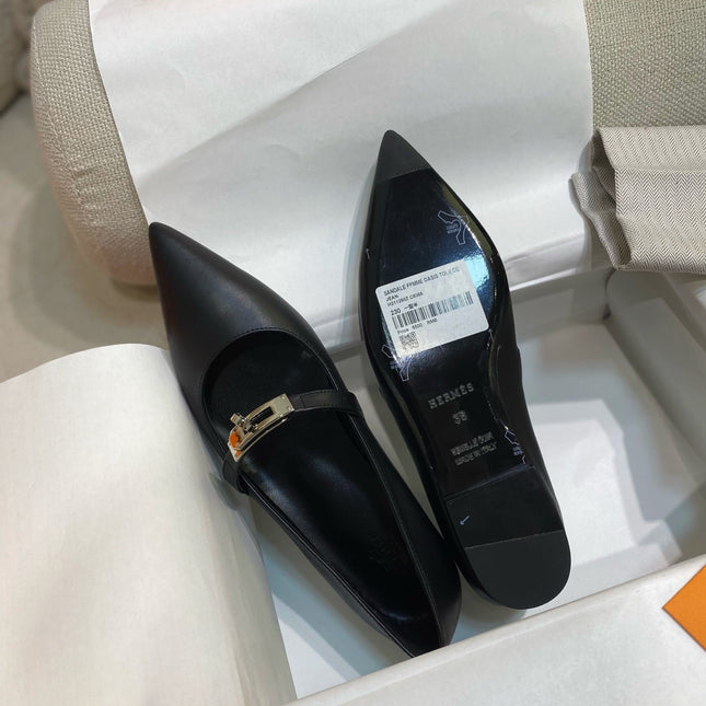 HM 26S KELLY BUCKLE MARY JANE POINTED FLATS IN BLACK CALFSKIN