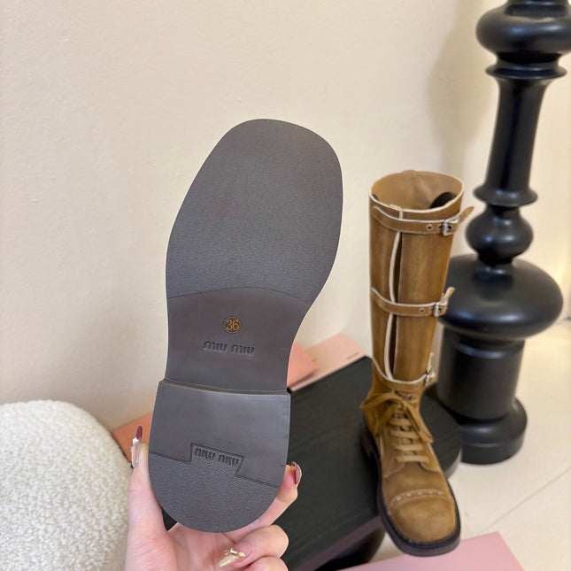 MIUMIU 25S ARMY BOOTS IN BROWN SUEDE