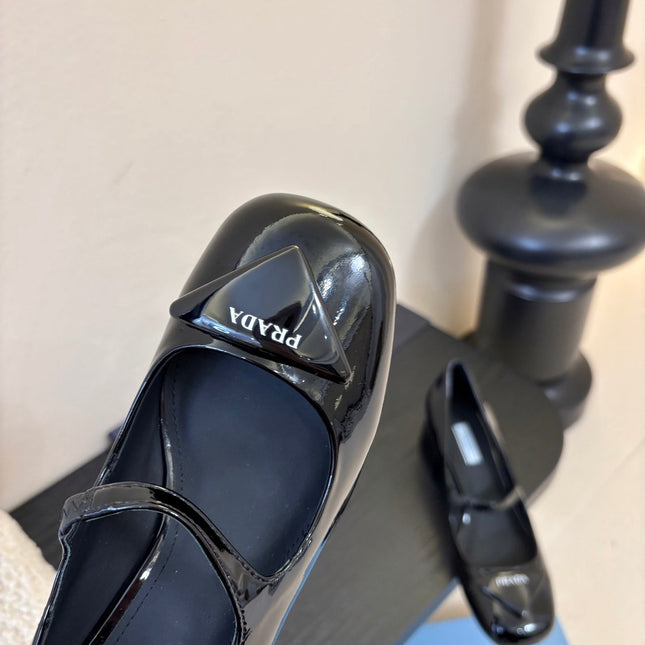 PRADA 26S BLOCK-HEEL MARY JANE IN BLACK PATENT CALFSKIN