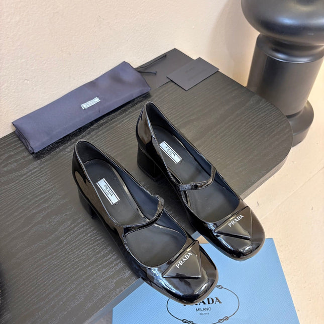 PRADA 26S BLOCK-HEEL MARY JANE IN BLACK PATENT CALFSKIN