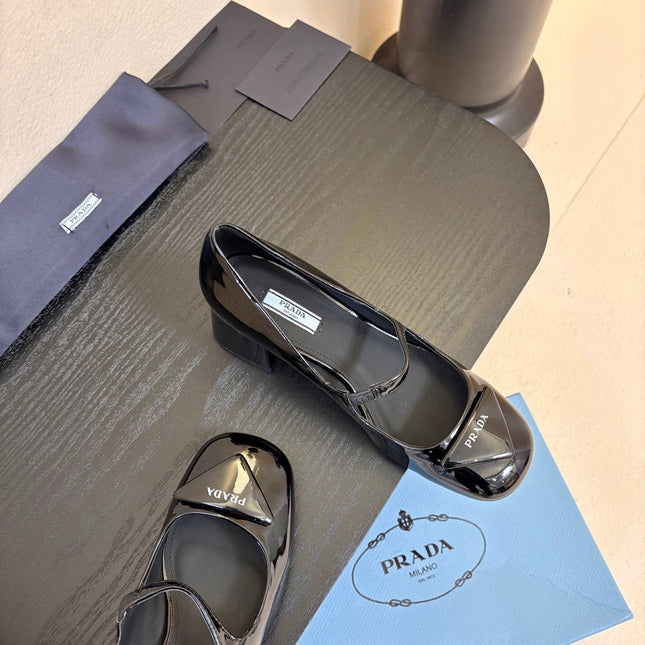 PRADA 26S BLOCK-HEEL MARY JANE IN BLACK PATENT CALFSKIN