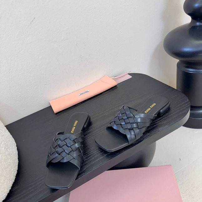 MIUMIU 26S IVETTE WOVEN SLIDE SANDALS IN BLACK CALFSKIN