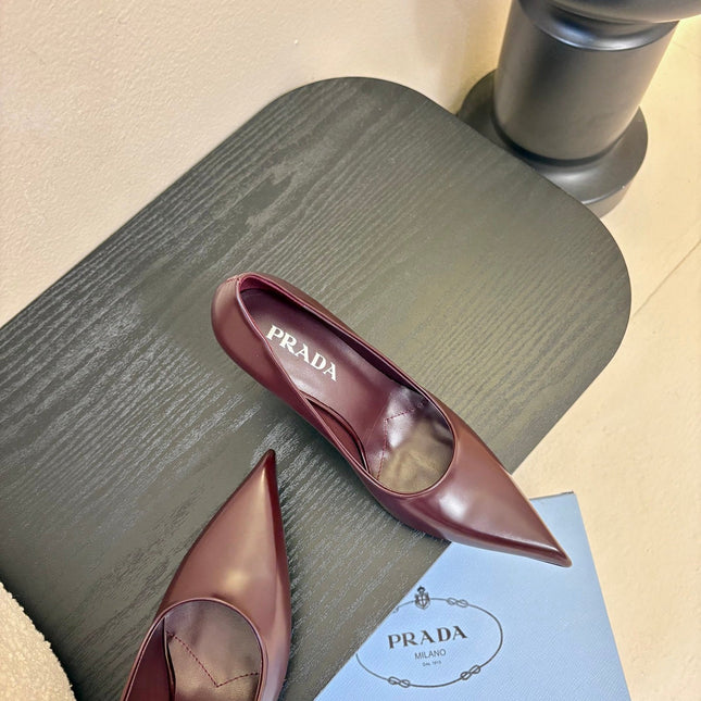 PRADA 26S POINTED-TOE HIGH HEELS IN BURGUNDY RED LAMBSKIN