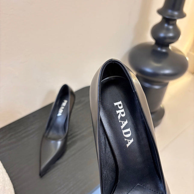 PRADA 26S POINTED-TOE HIGH HEELS IN BLACK LAMBSKIN