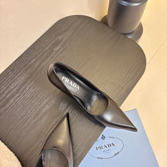 PRADA 26S POINTED-TOE HIGH HEELS IN BLACK LAMBSKIN