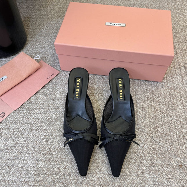 MIUMIU 26S HEEL MULES IN BLACK MESH AND LAMBSKIN
