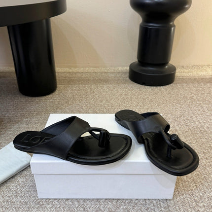 LOEWE 26S TOGGLE FLAT SANDAL IN BLACK CALFSKIN