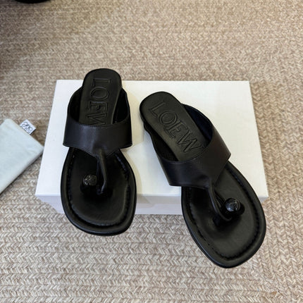 LOEWE 26S TOGGLE FLAT SANDAL IN BLACK CALFSKIN
