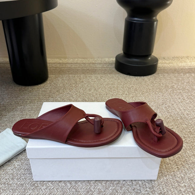 LOEWE 26S TOGGLE FLAT SANDAL IN DARK BROWN CALFSKIN