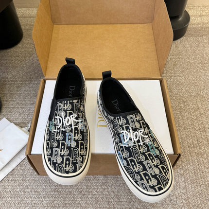 DIOR 26S WALK'N'DIOR SLIP-ON SNEAKERS IN MULTICOLOR DIOR OBLIQUE EMBROIDERED CANVAS STYLE 06