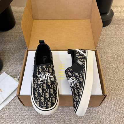 DIOR 26S WALK'N'DIOR SLIP-ON SNEAKERS IN MULTICOLOR DIOR OBLIQUE EMBROIDERED CANVAS STYLE 02