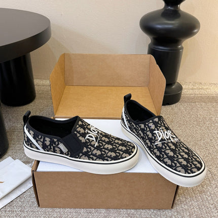 DIOR 26S WALK'N'DIOR SLIP-ON SNEAKERS IN MULTICOLOR DIOR OBLIQUE EMBROIDERED CANVAS STYLE 02