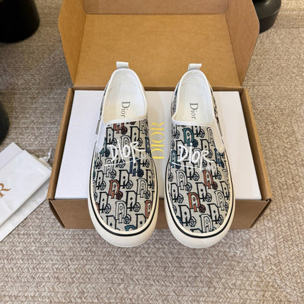 DIOR 26S WALK'N'DIOR SLIP-ON SNEAKERS IN MULTICOLOR DIOR OBLIQUE EMBROIDERED CANVAS STYLE 01
