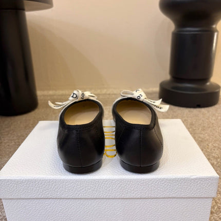 DIOR 26S BALLET FLATS IN BLACK CALFSKIN WITH J'ADIOR RIBBON