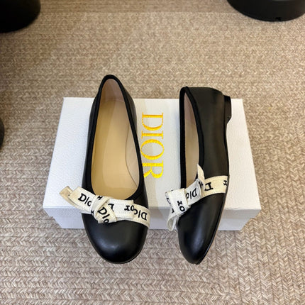 DIOR 26S BALLET FLATS IN BLACK CALFSKIN WITH J'ADIOR RIBBON