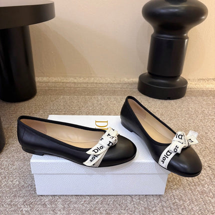 DIOR 26S BALLET FLATS IN BLACK CALFSKIN WITH J'ADIOR RIBBON