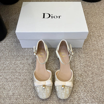 DIOR 26S HEEL ANKLE STRAP PUMPS IN BEIGE DIOR OBLIQUE EMBROIDERED CANVAS WITH BOW