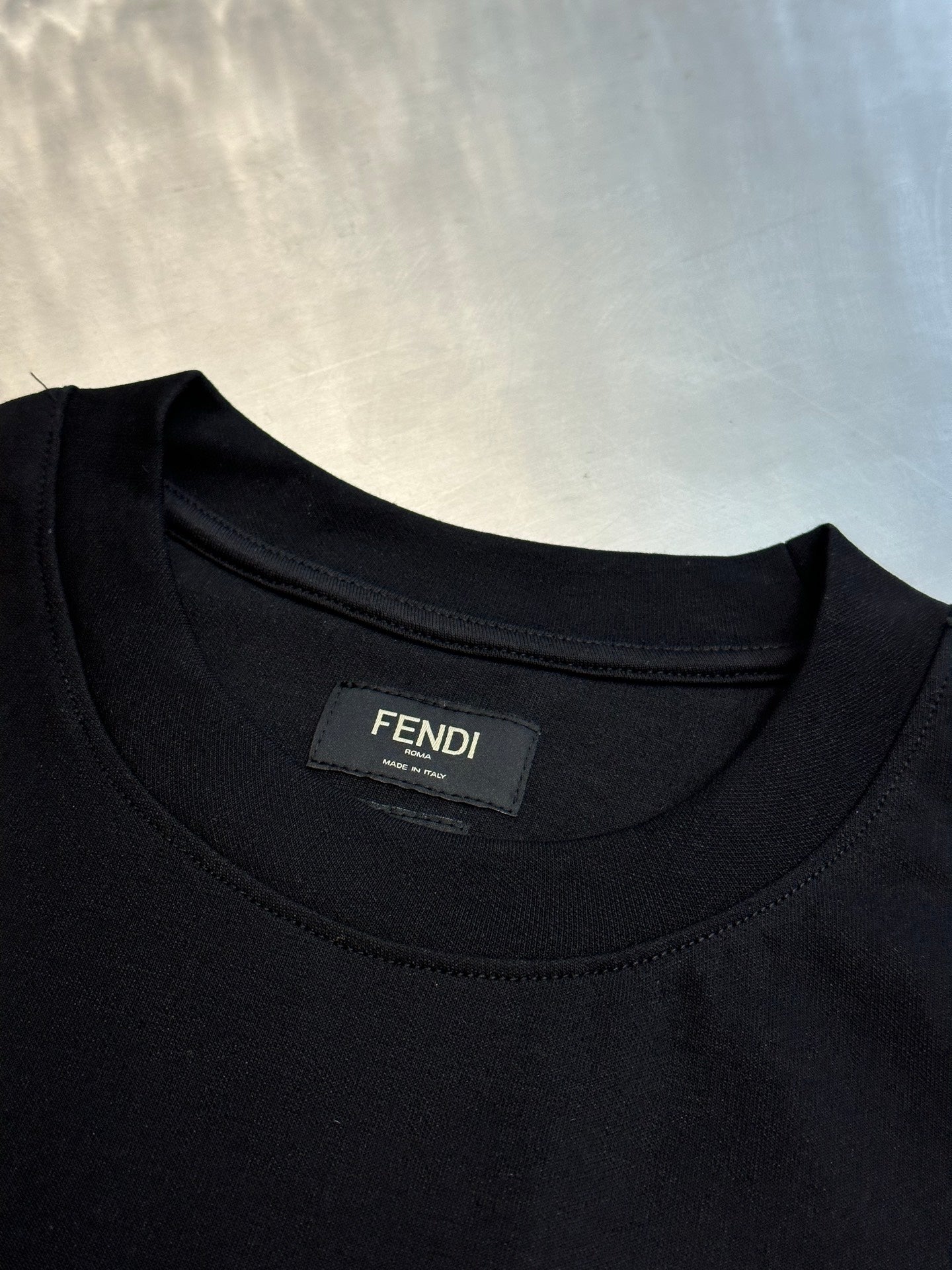 FENDI 26S SHORT SLEEVE T-SHIRT 074