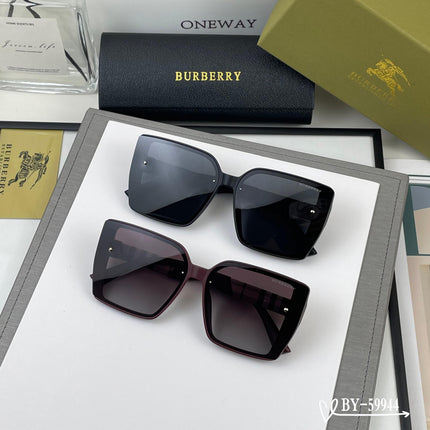 BURBERRY 26S OVERSIZED SQUARE FRAME IN ACETATE 409959
